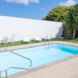 apartamento-montana-roja-1-con-piscina-privada.in-canary-islands.com/